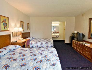 Super 8 By Wyndham Florence Sc I-95 North - Hwy 76 Phòng bức ảnh